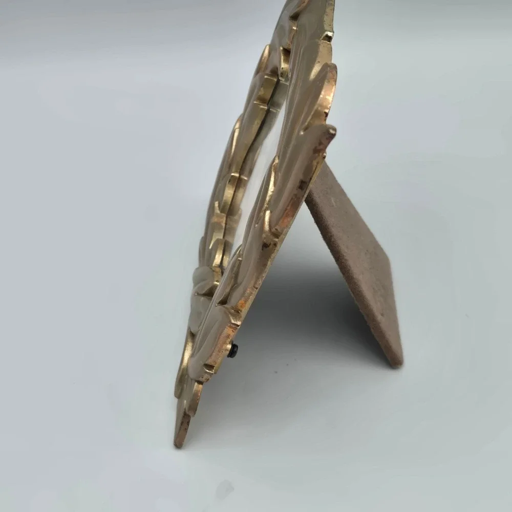 Ornate Brushed Brass Picture Frame Leaf Design Table Top Charpente 5.5